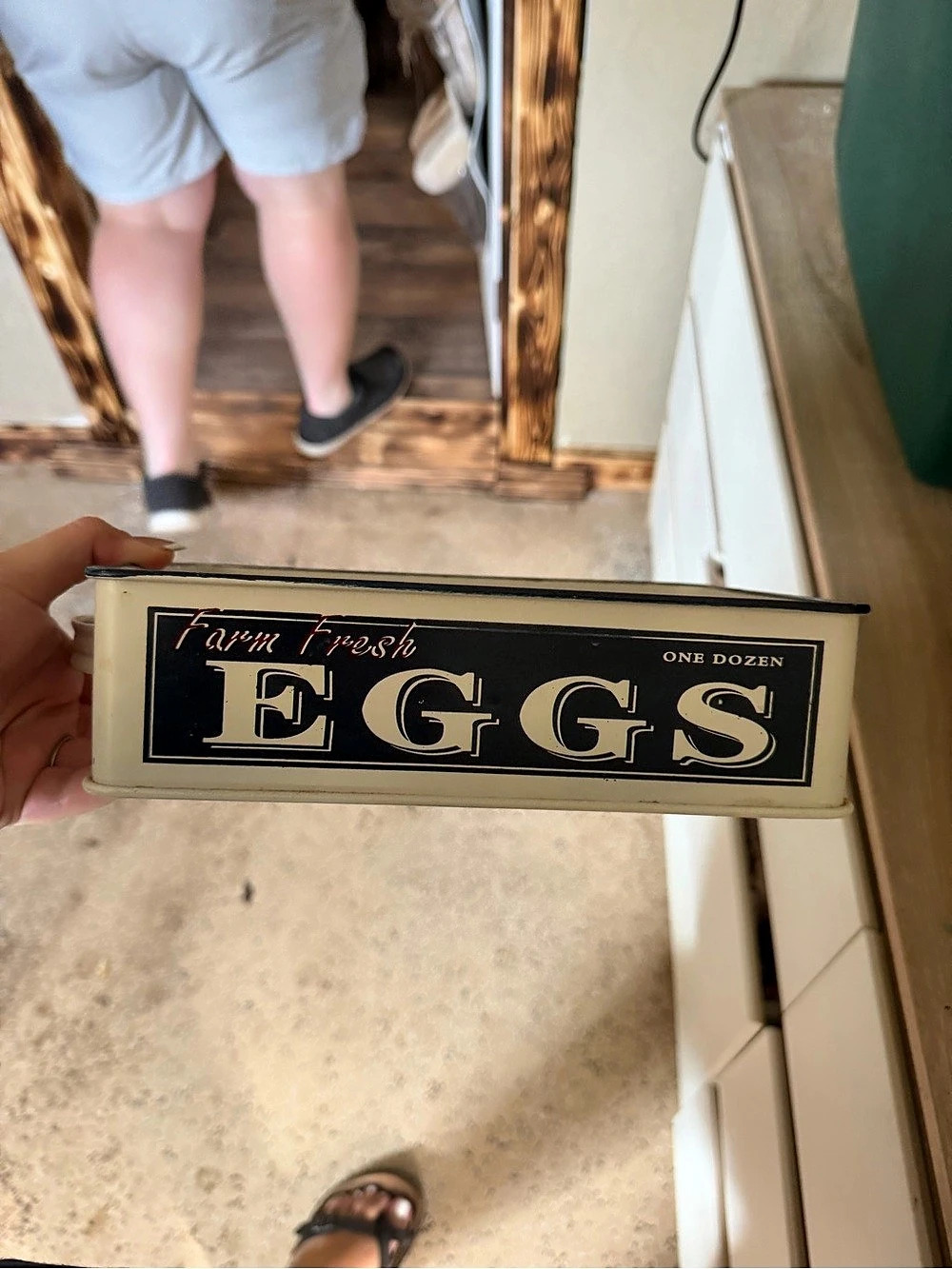 Egg Baking Pan Beige & Black